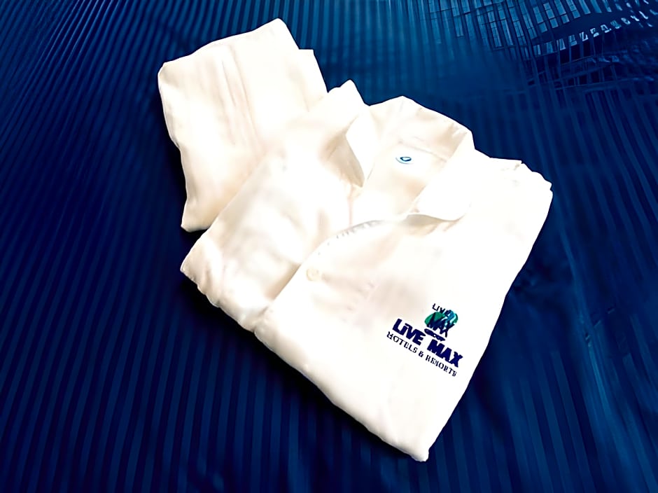 HOTEL LiVEMAX IKEBUKUROEKIMAE