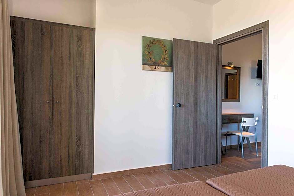 Gerona Mare Apartments