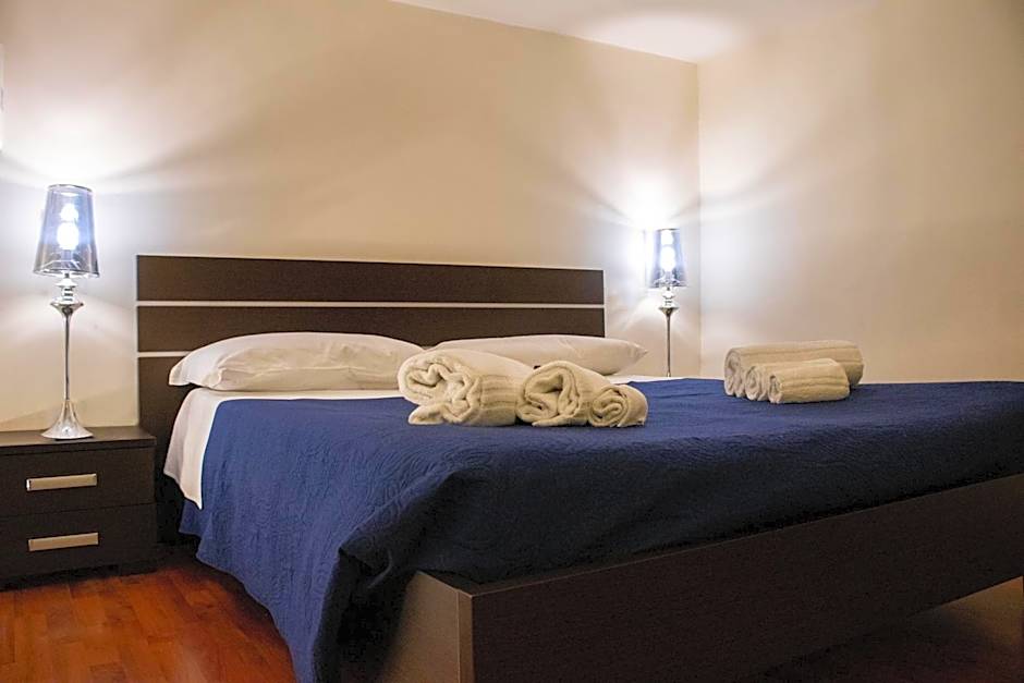 Apollo Suites