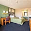Super 8 by Wyndham Barstow