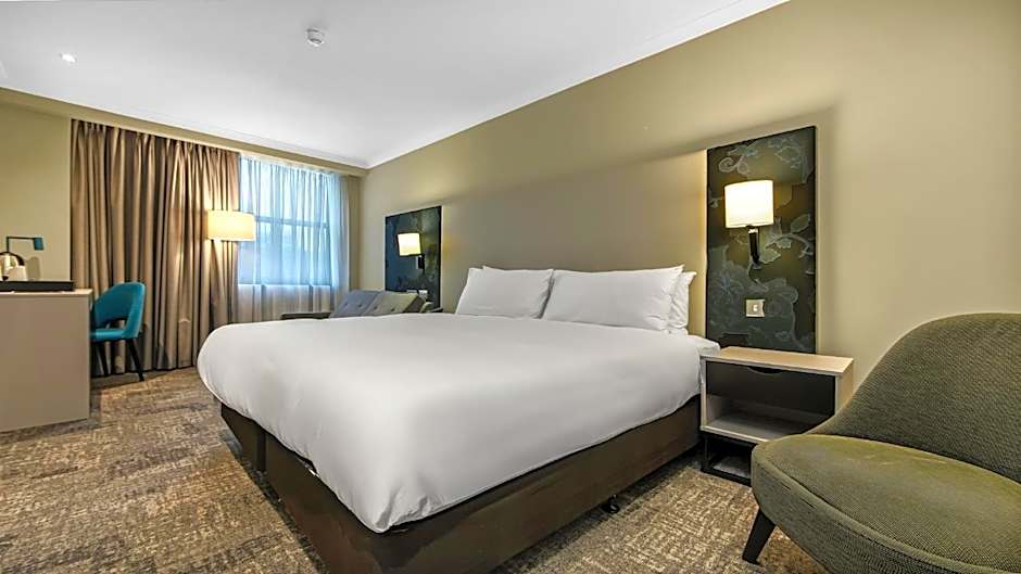 DoubleTree by Hilton London Kensington