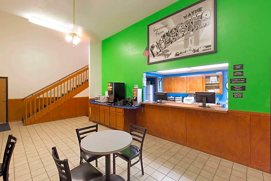 Super 8 by Wyndham Wayne