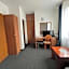 Family Hotel 007 Ivan Dimitrov-Kuklata 15 Str