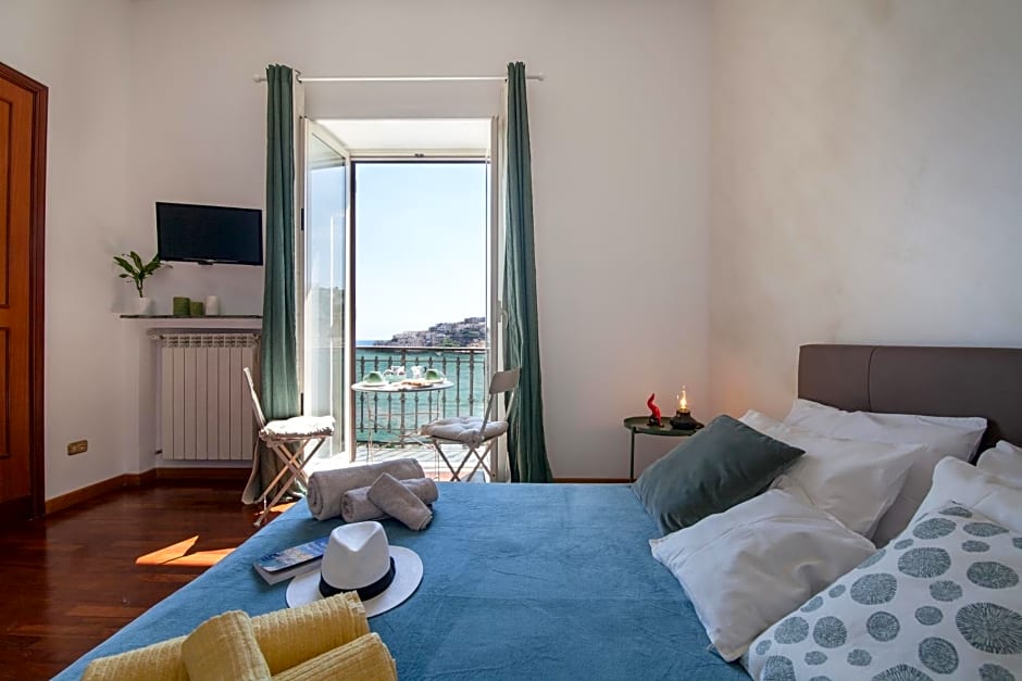 NapoliCentro Mare - Sea View Rooms & Suites