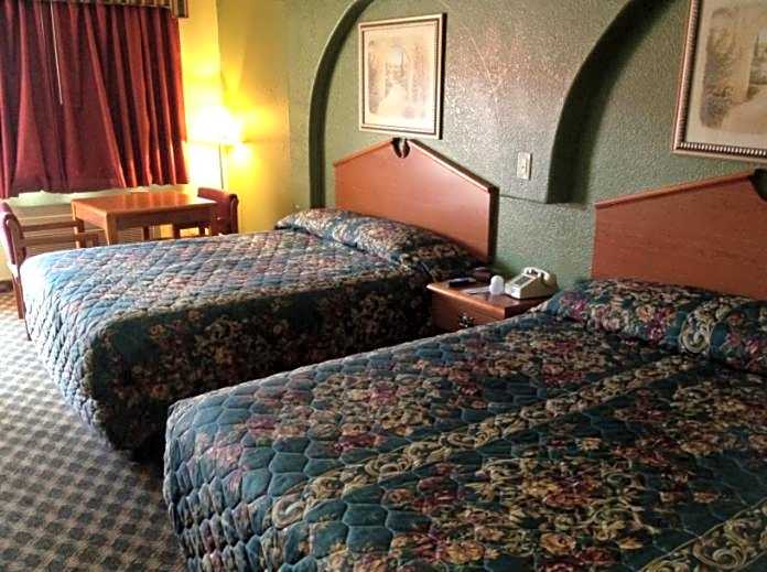 Budget Inn San Antonio Downtown I-10 East