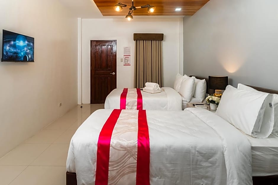 Monica Midtown Suites