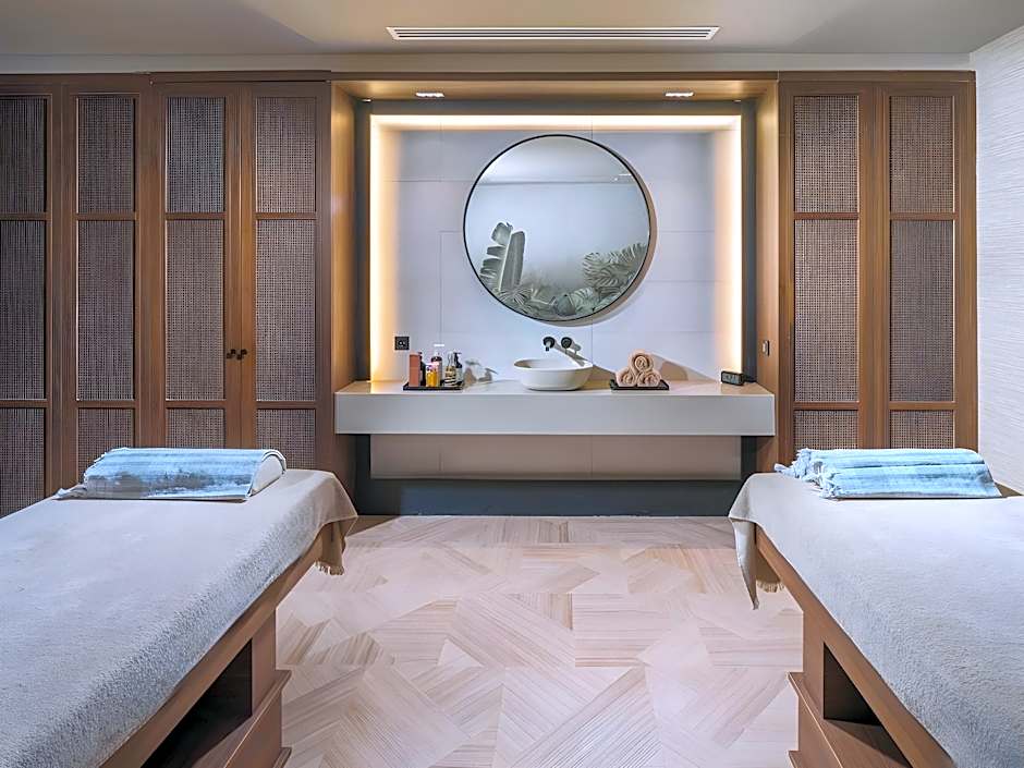 Anda Barut Collection - Ultra All Inclusive