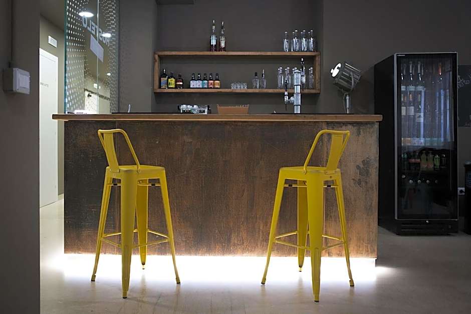 Hostelò - Luxury Hostel