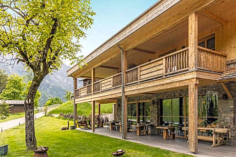 LMC Guesthouse