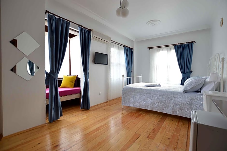 Alayaz Hotel