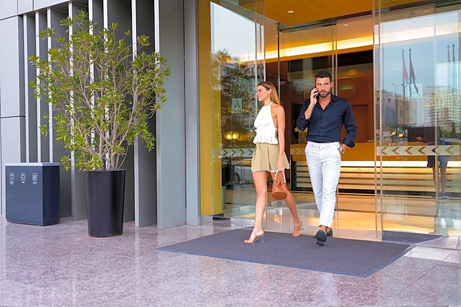 Hala Arjaan by Rotana Hotel