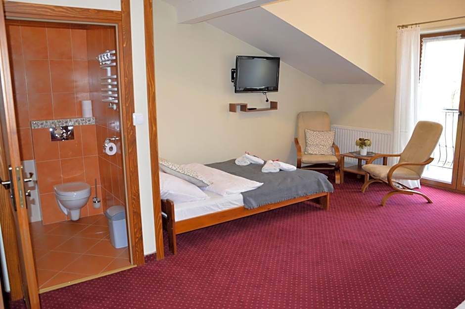 Photo 1 sur 6 de Quadruple Room