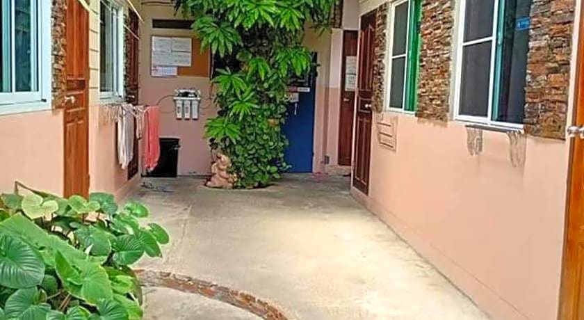 Canaan Guesthouse and Homestay