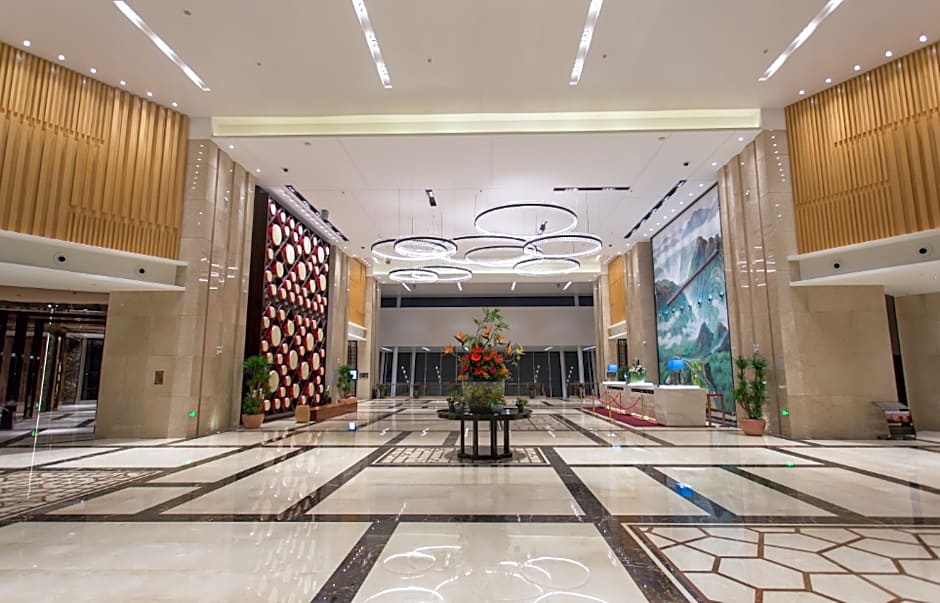 Gloria Grand Hotel Jishou