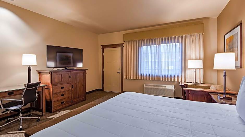 Best Western Plus High Country Inn