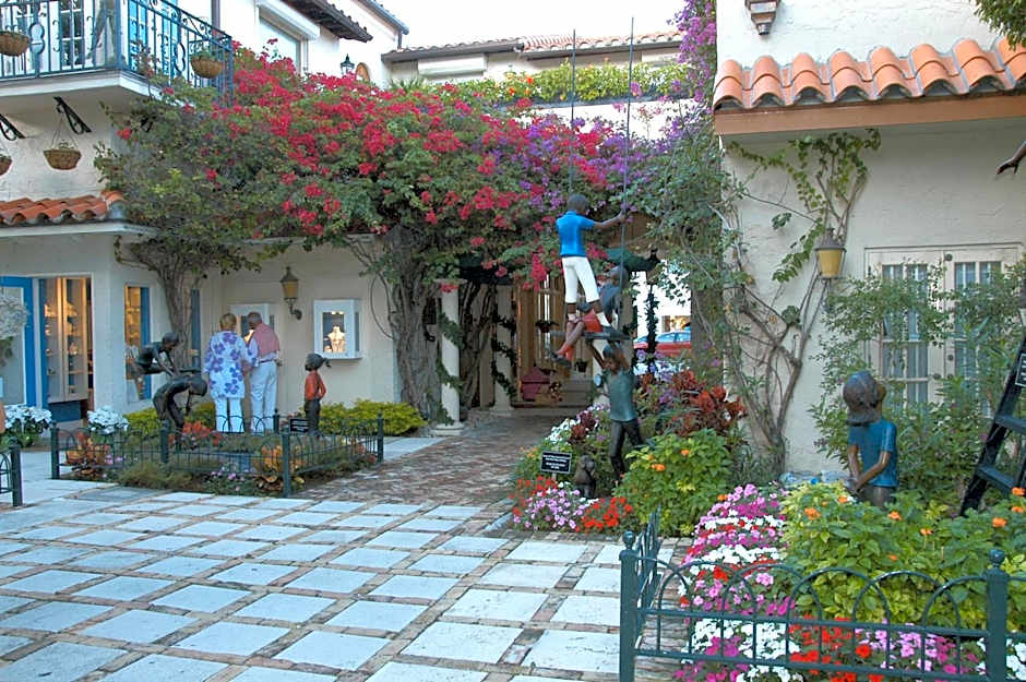 The Brazilian Court Hotel