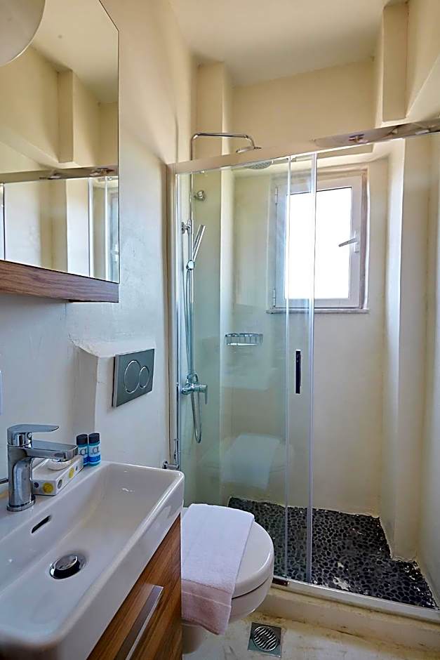 toStay-Unique apartment hotel in Athens center!