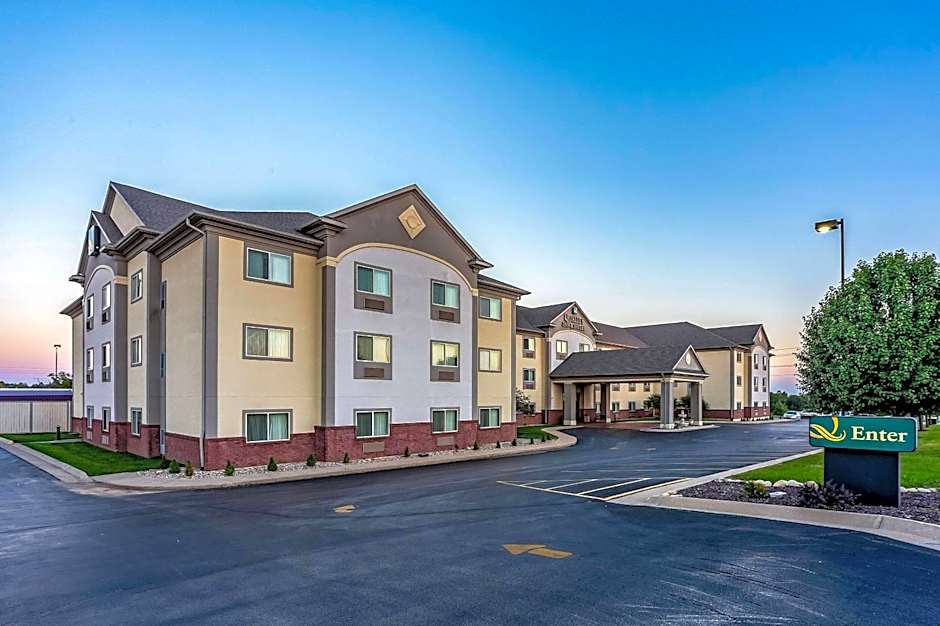 Quality Inn & Suites Hannibal West