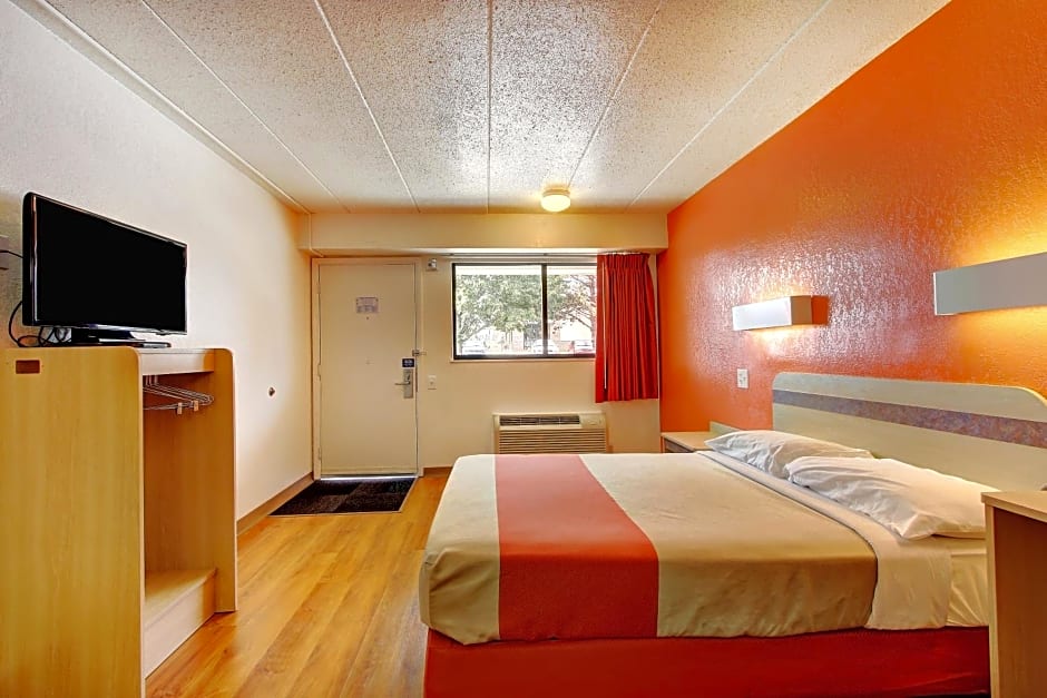Motel 6-York, PA
