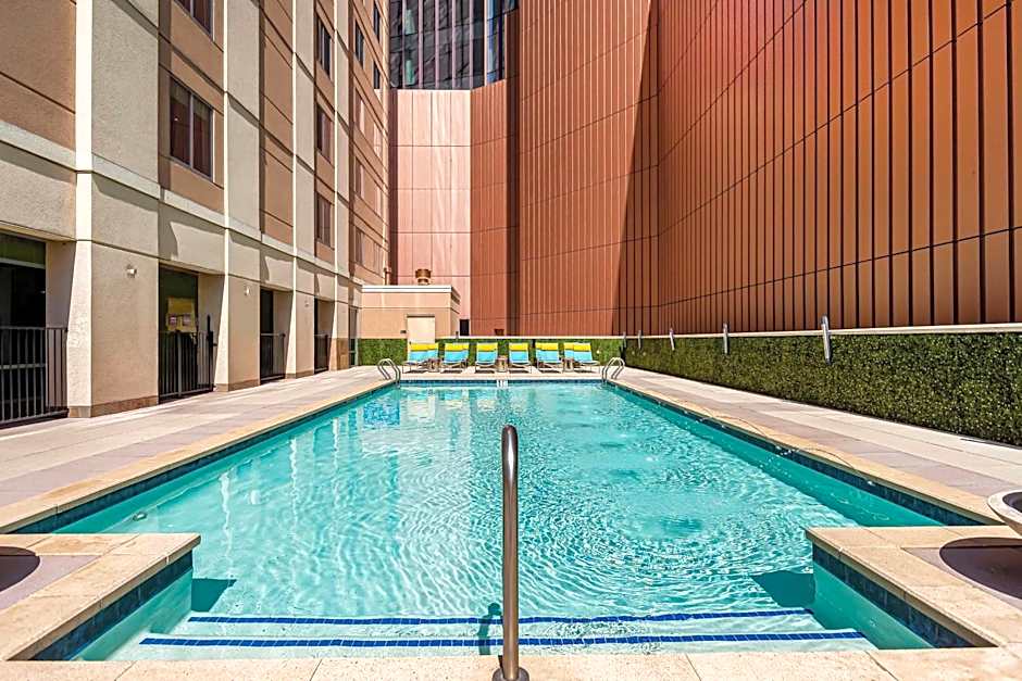 Embassy Suites By Hilton Houston Downtown