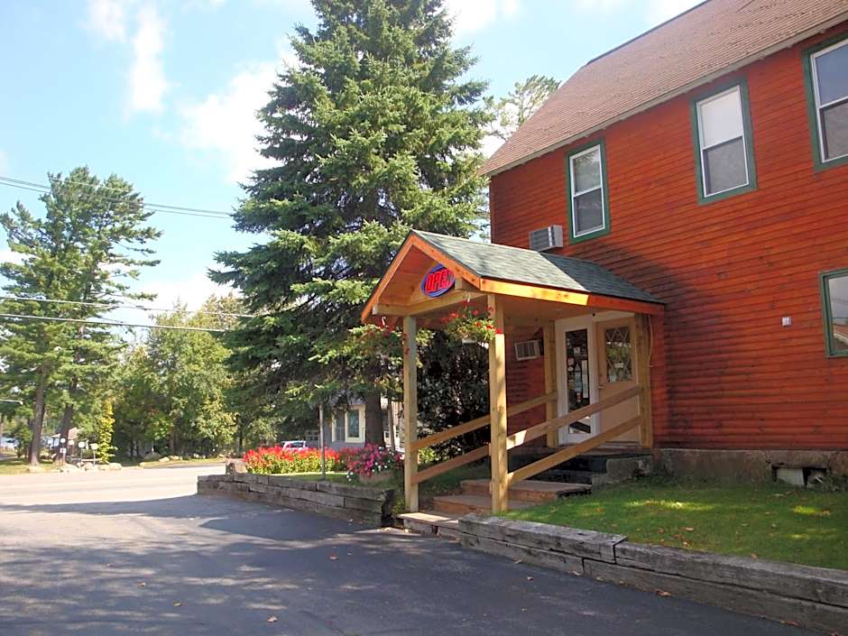 Maple Leaf Inn Lake Placid