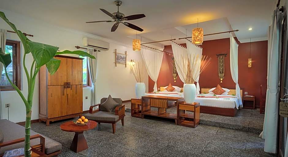 Photo 1 of 11 of Villa Suite, Garden View