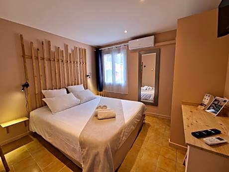 Triple Room with Shower