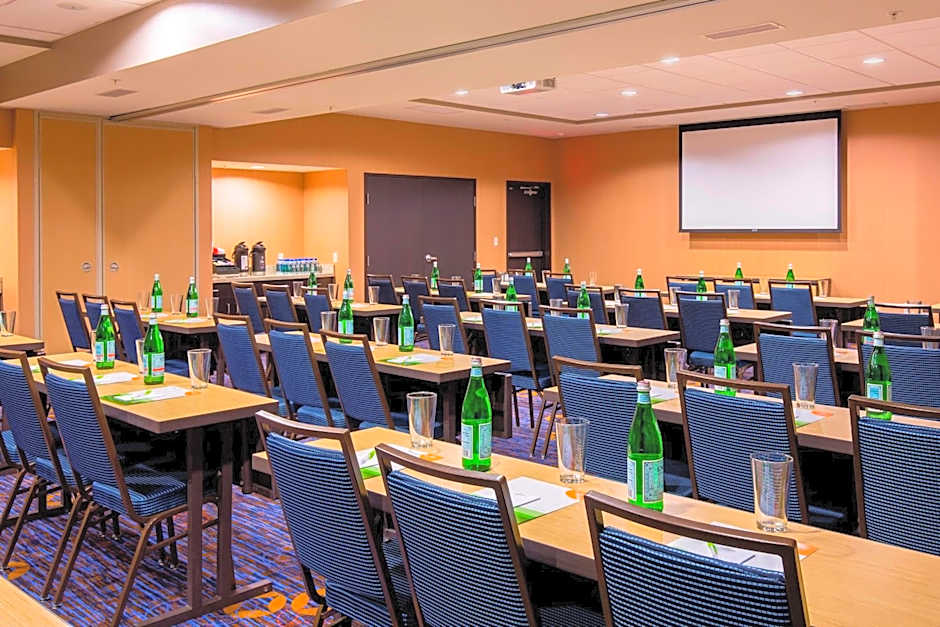 Courtyard by Marriott Bismarck North