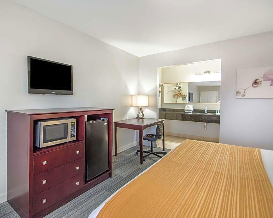 Quality Inn & Suites Kissimmee