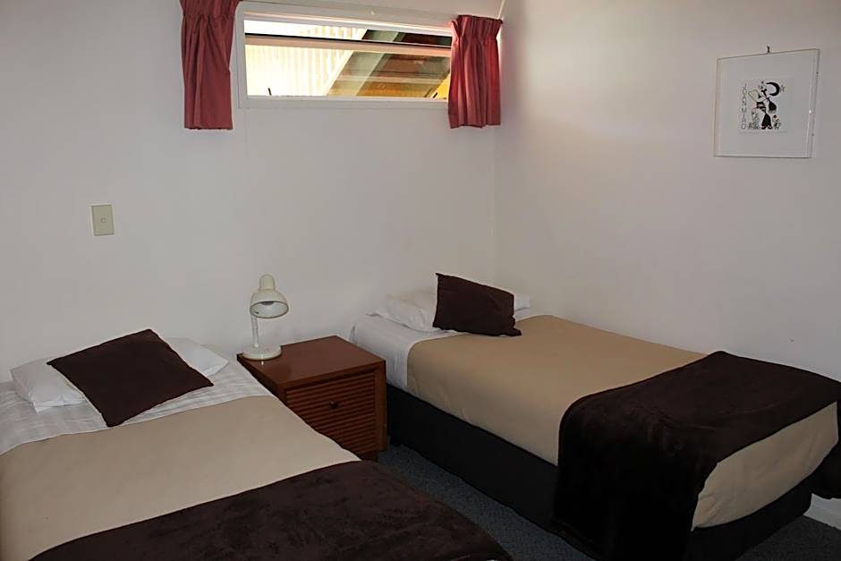 Bucklands Beach Waterfront Motel