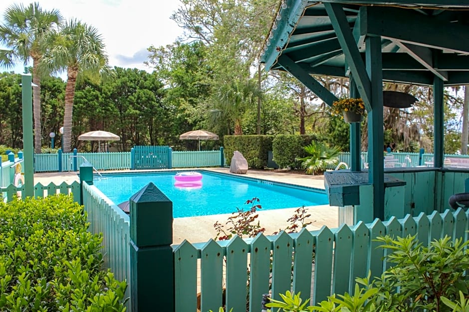 Steinhatchee River Inn and Marina
