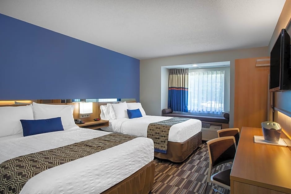 Microtel Inn & Suites By Wyndham Burlington