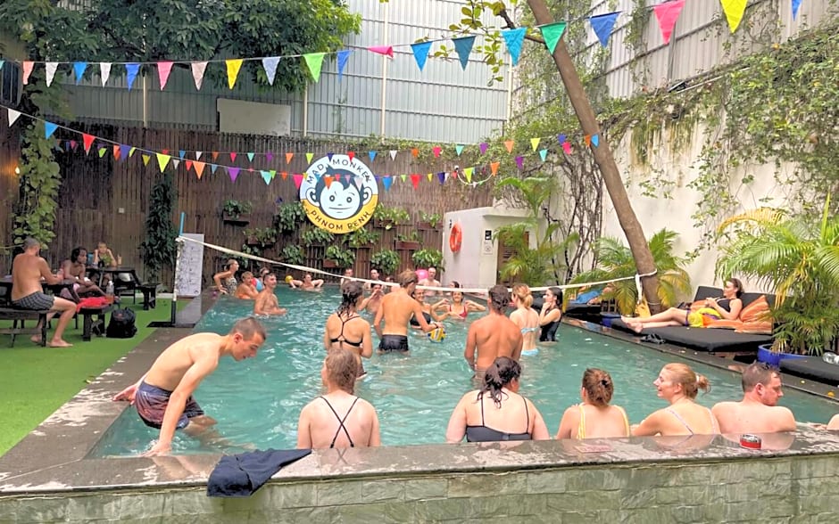 Mad Monkey Phnom Penh