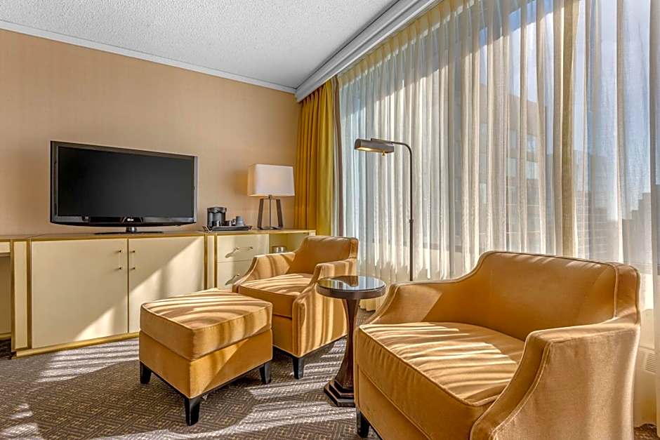 Omni Mont-Royal Hotel