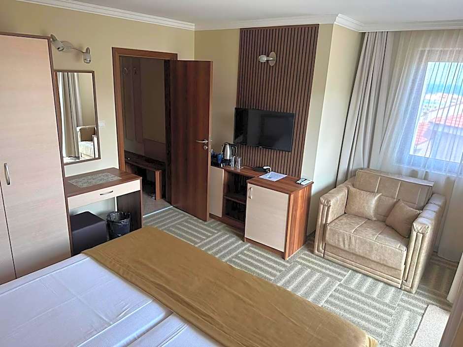 Family Hotel Radiana