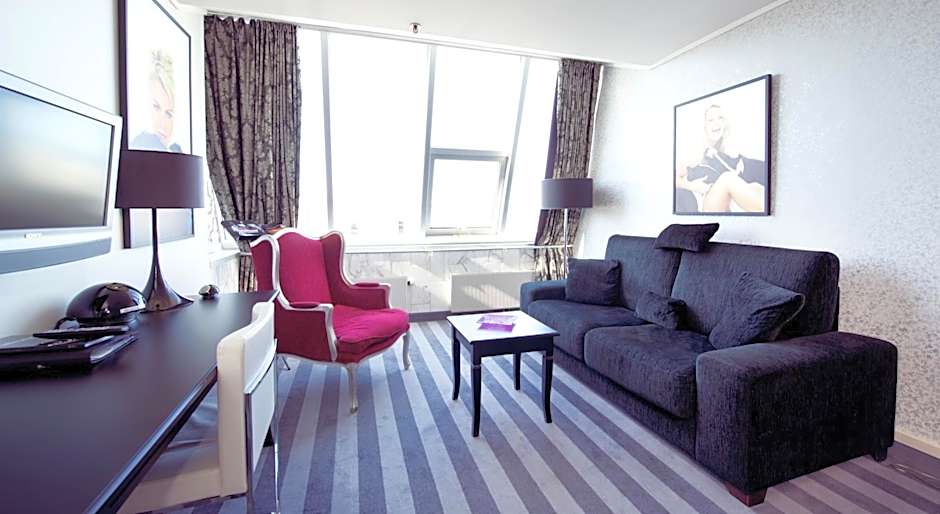 Home Hotel Grand Olav