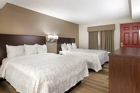 Deluxe Room with Two Queen Beds Smoke Free