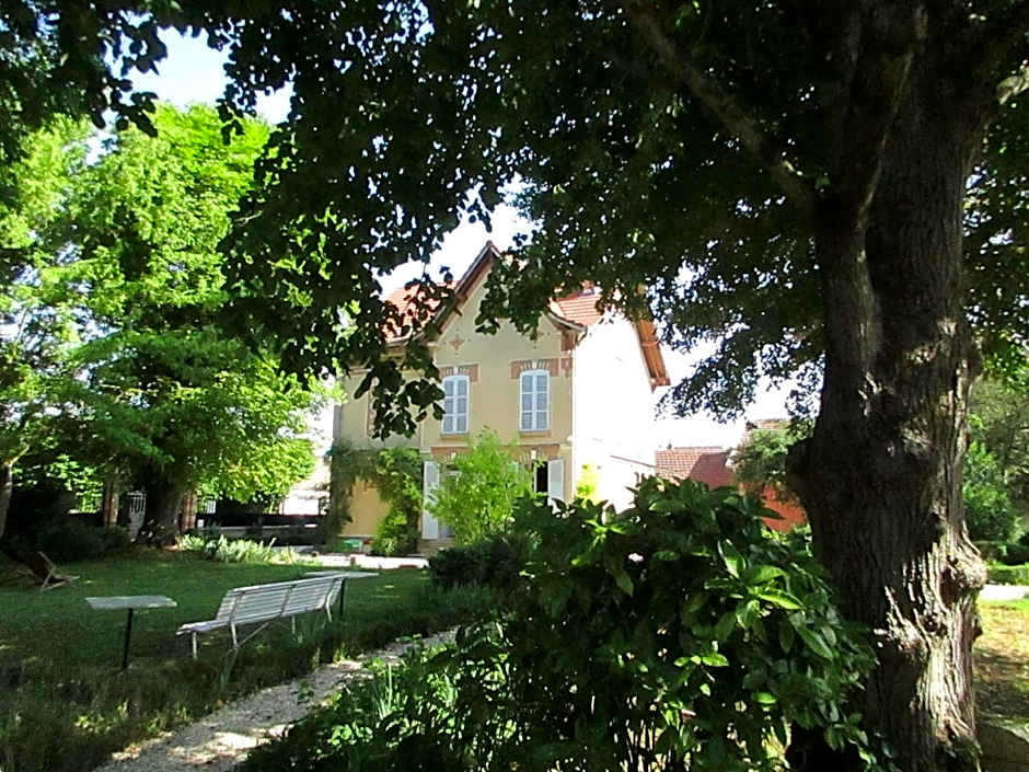 Villa Maziere Bourbon Conti