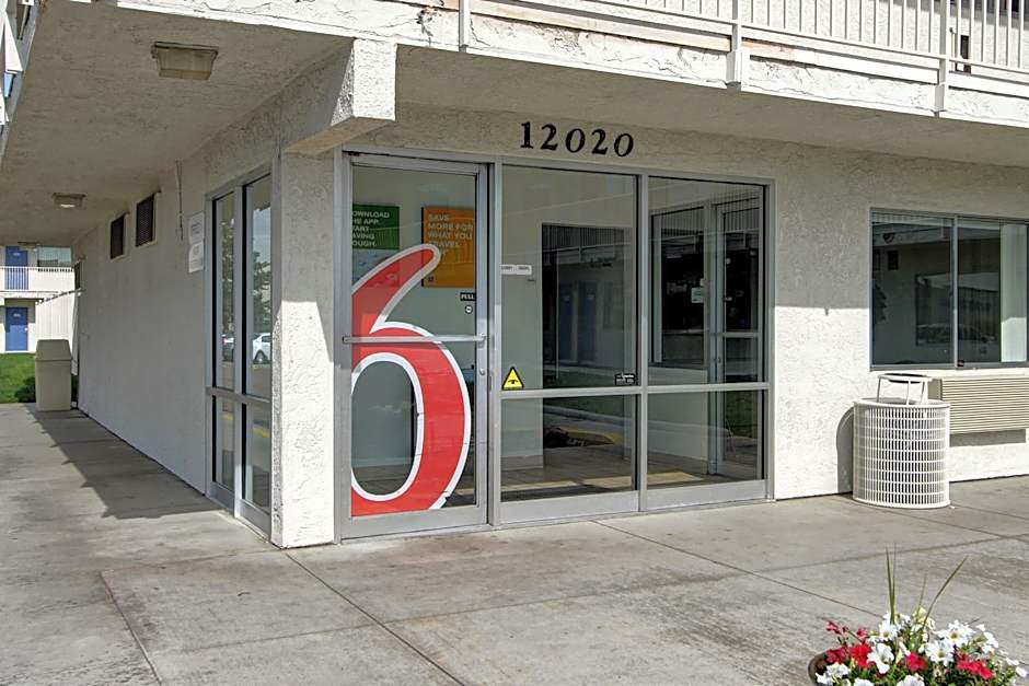 Motel 6-Denver, CO - Airport