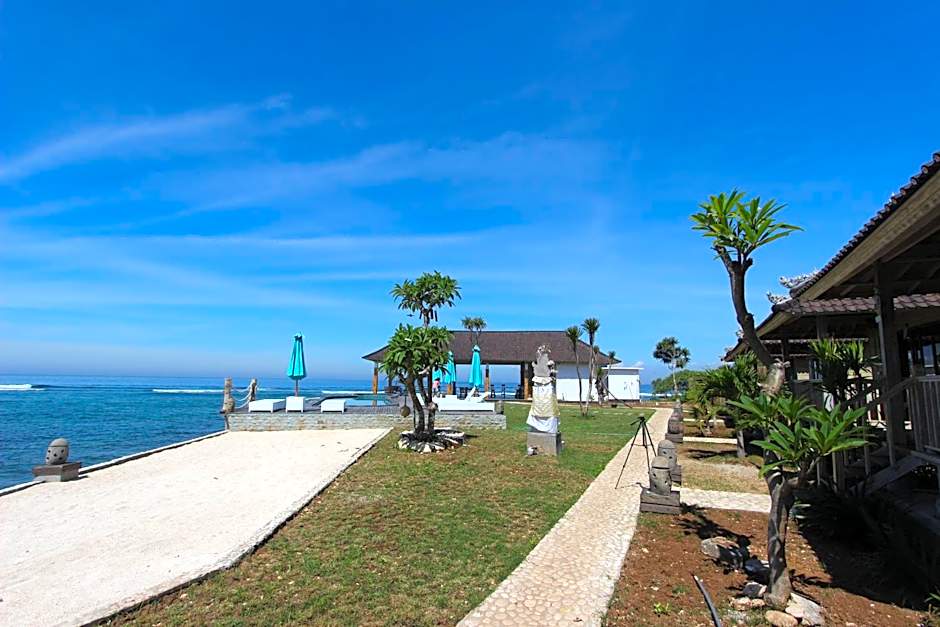 Ombak Bay Lembongan