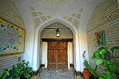 Amulet Hotel