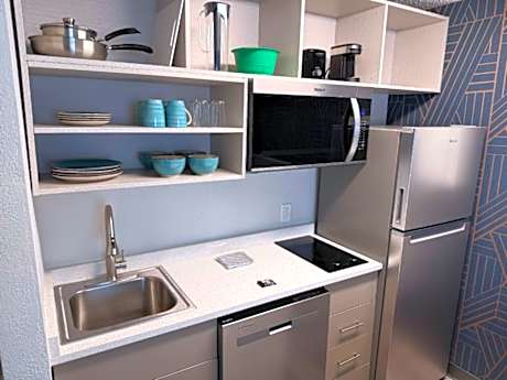 MainStay Suites Indianapolis Northwest - College Park