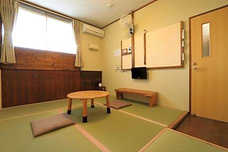 Economy Japanese-Style Room