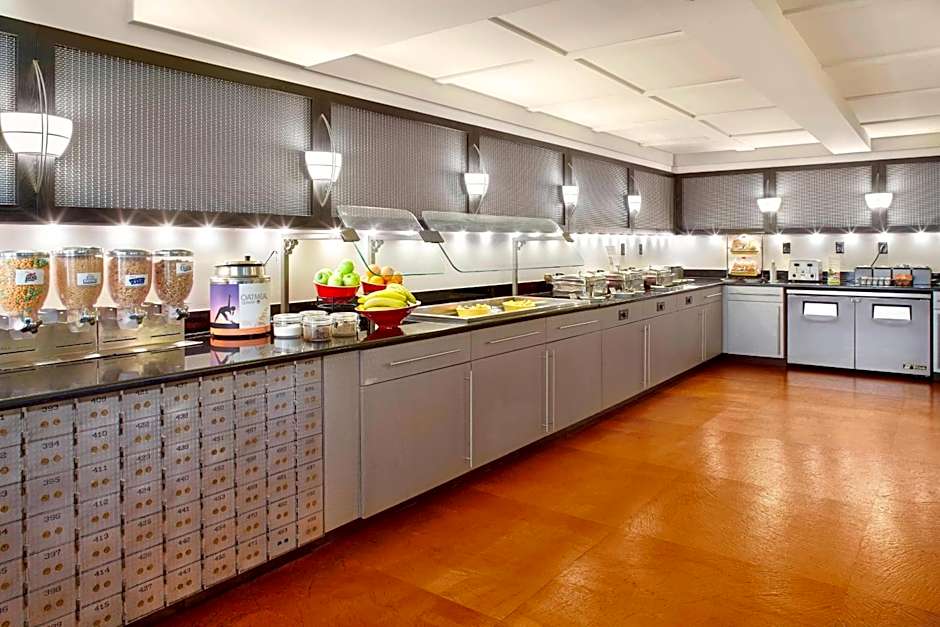 Residence Inn by Marriott Columbus Downtown