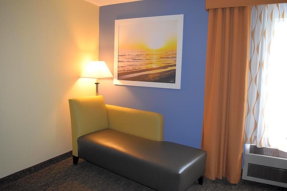 Days Inn by Wyndham Cadillac