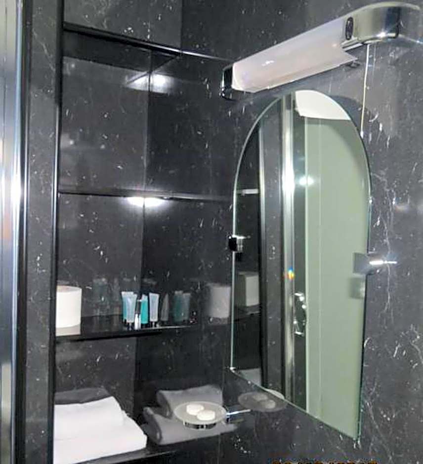 The Old Black Horse Inn