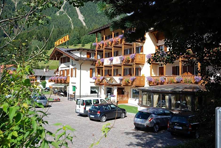 Hotel Patrizia Dolomites Glamour