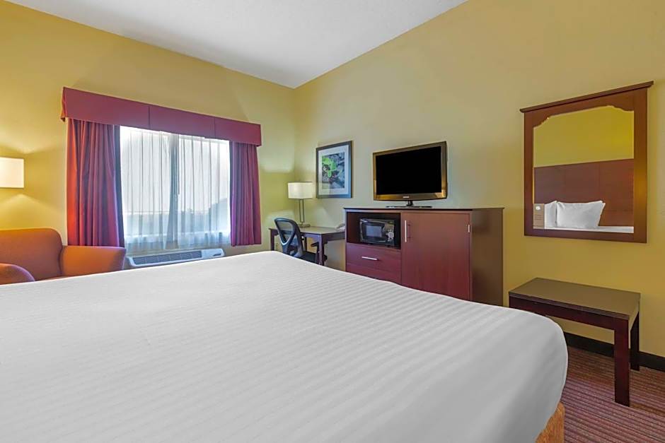 Best Western Executive Inn - Seneca