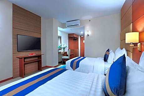 Deluxe Double or Twin Room