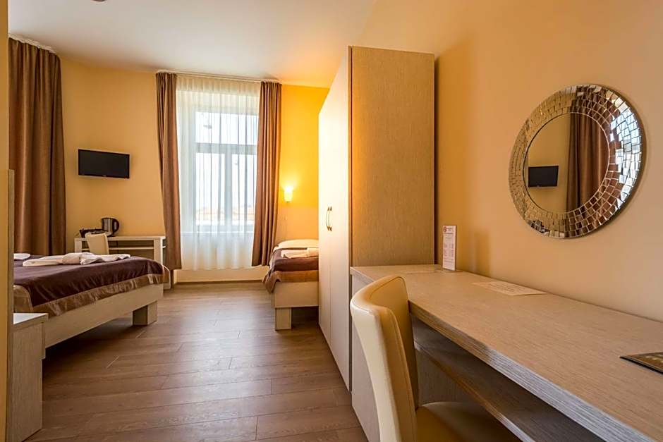 Prague Centre Plaza Hotel